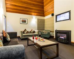 Distinction Luxmore Suite